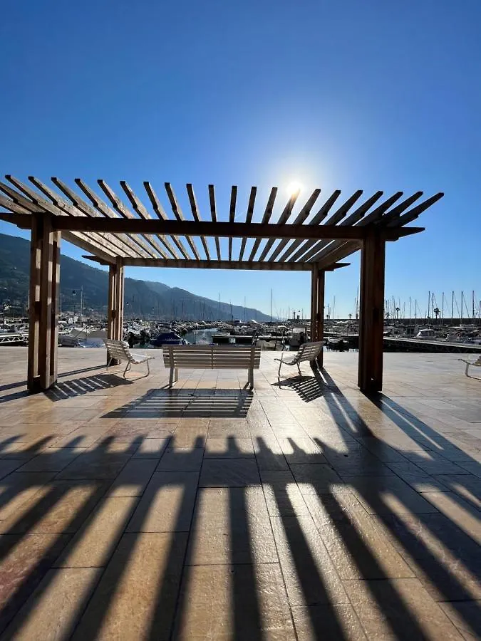 Apartment Duplex 6 Pers - Panoramic Sea View - Old City - 2 Mn Beach Menton